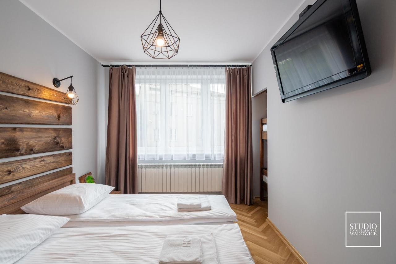 Modern Apartments In Centrum Вадовице Экстерьер фото