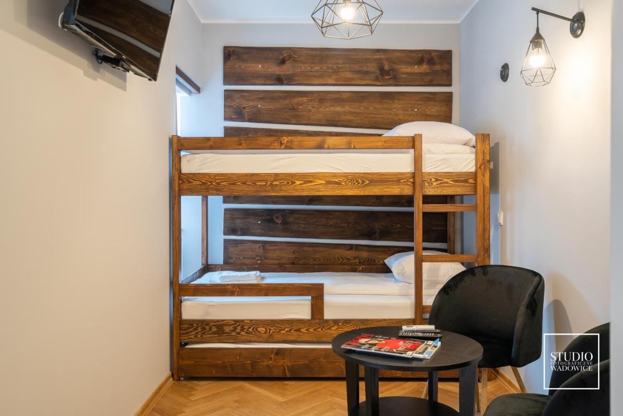 Modern Apartments In Centrum Вадовице Экстерьер фото