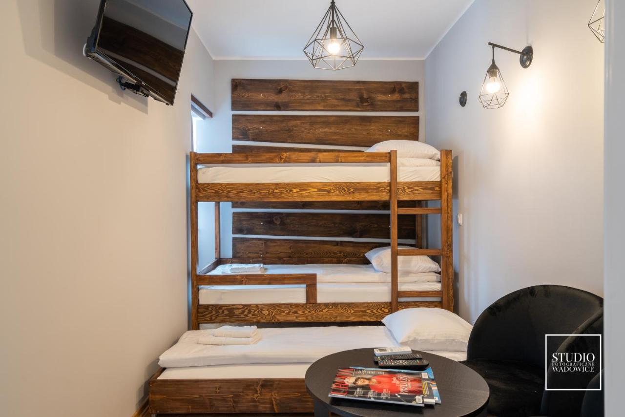 Modern Apartments In Centrum Вадовице Экстерьер фото